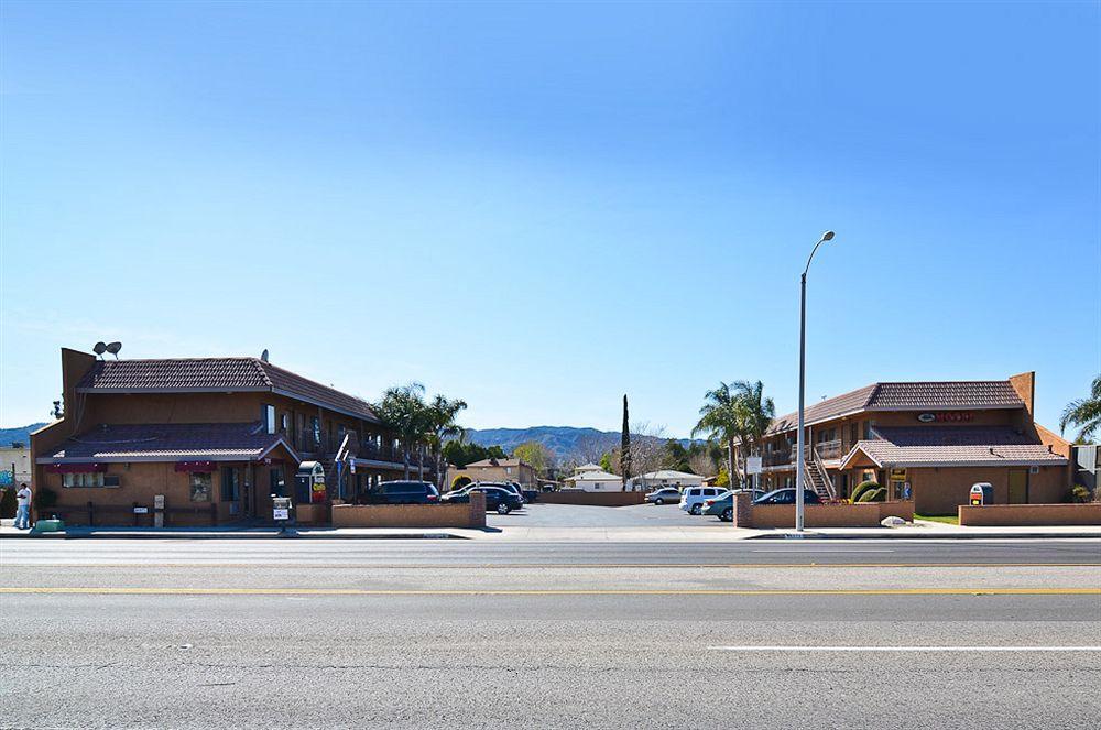 Santa Clarita Motel - Near Six Flags Magic Mountain - Valencia Dış mekan fotoğraf