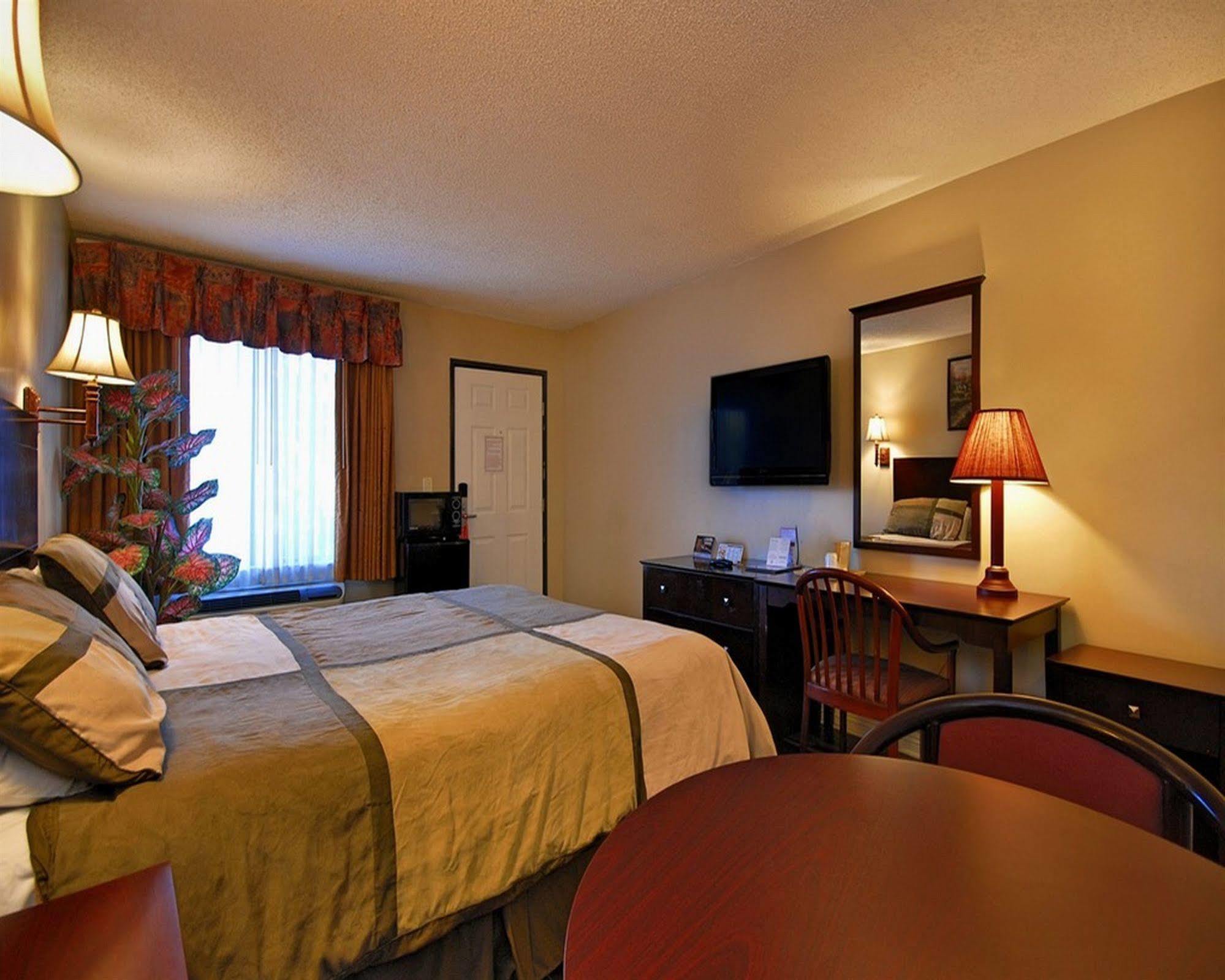 Santa Clarita Motel - Near Six Flags Magic Mountain - Valencia Dış mekan fotoğraf